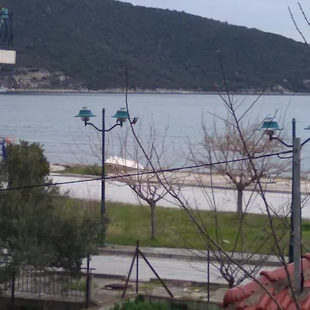 Apartament Eleni Di Mare *